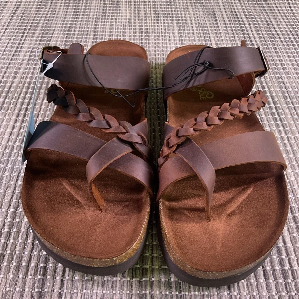 New Women's Brown Mountain Sole Leather Sandals Size 9